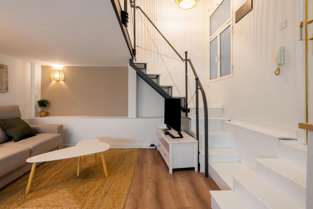 1 Bedroom 1 Bathroom Furnished - Lavapies - Duplex Madrid Exterior photo