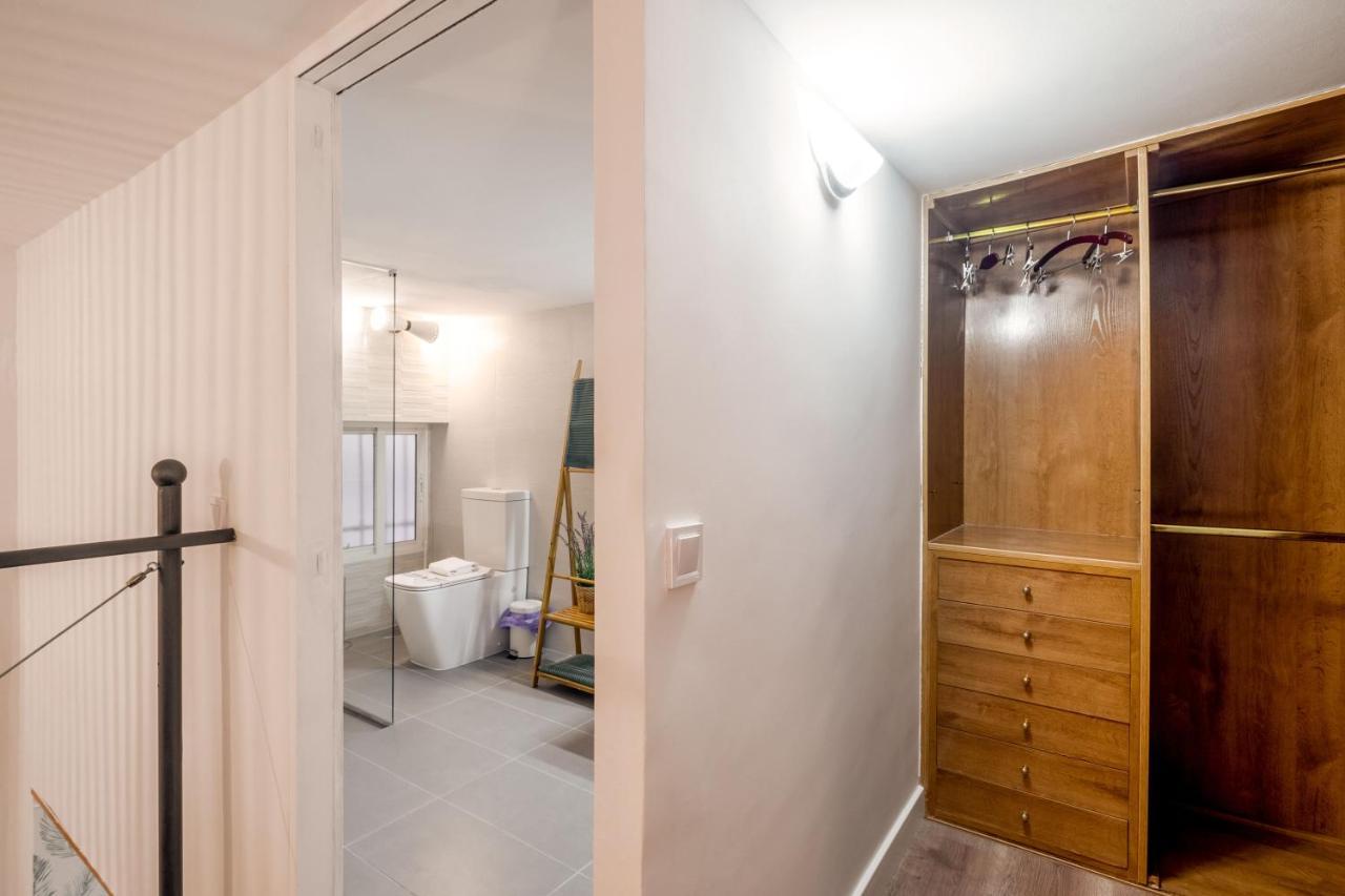 1 Bedroom 1 Bathroom Furnished - Lavapies - Duplex Madrid Exterior photo