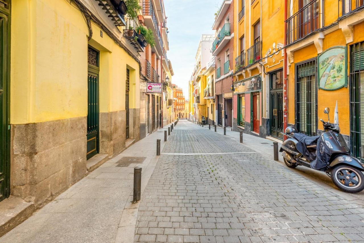1 Bedroom 1 Bathroom Furnished - Lavapies - Duplex Madrid Exterior photo
